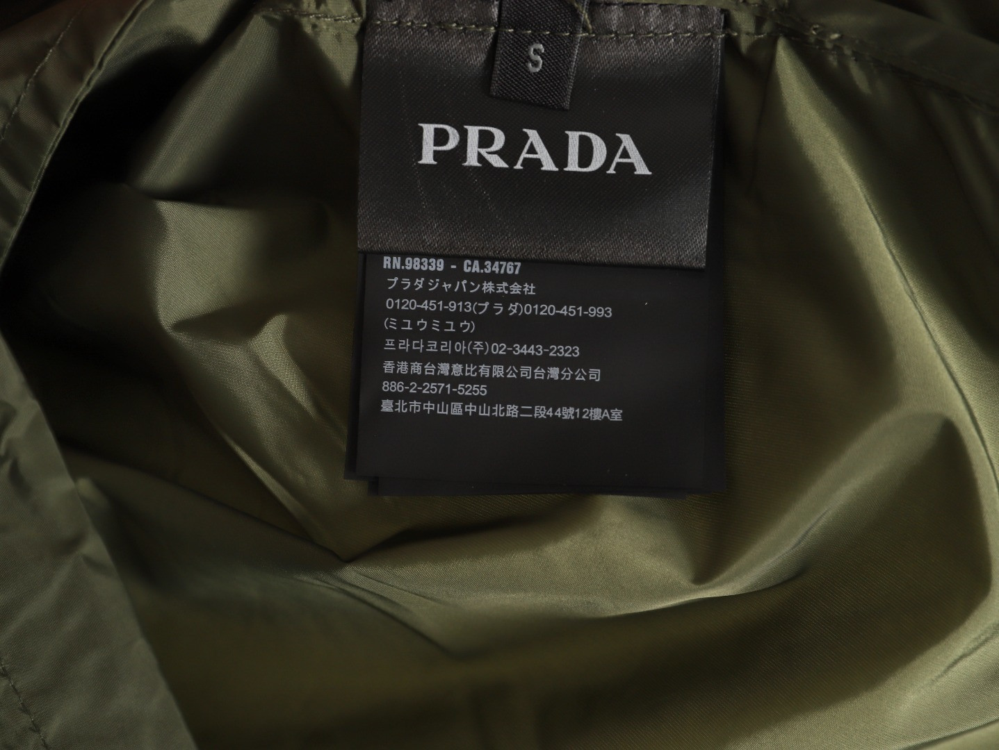 Pra*a 25fw jacket