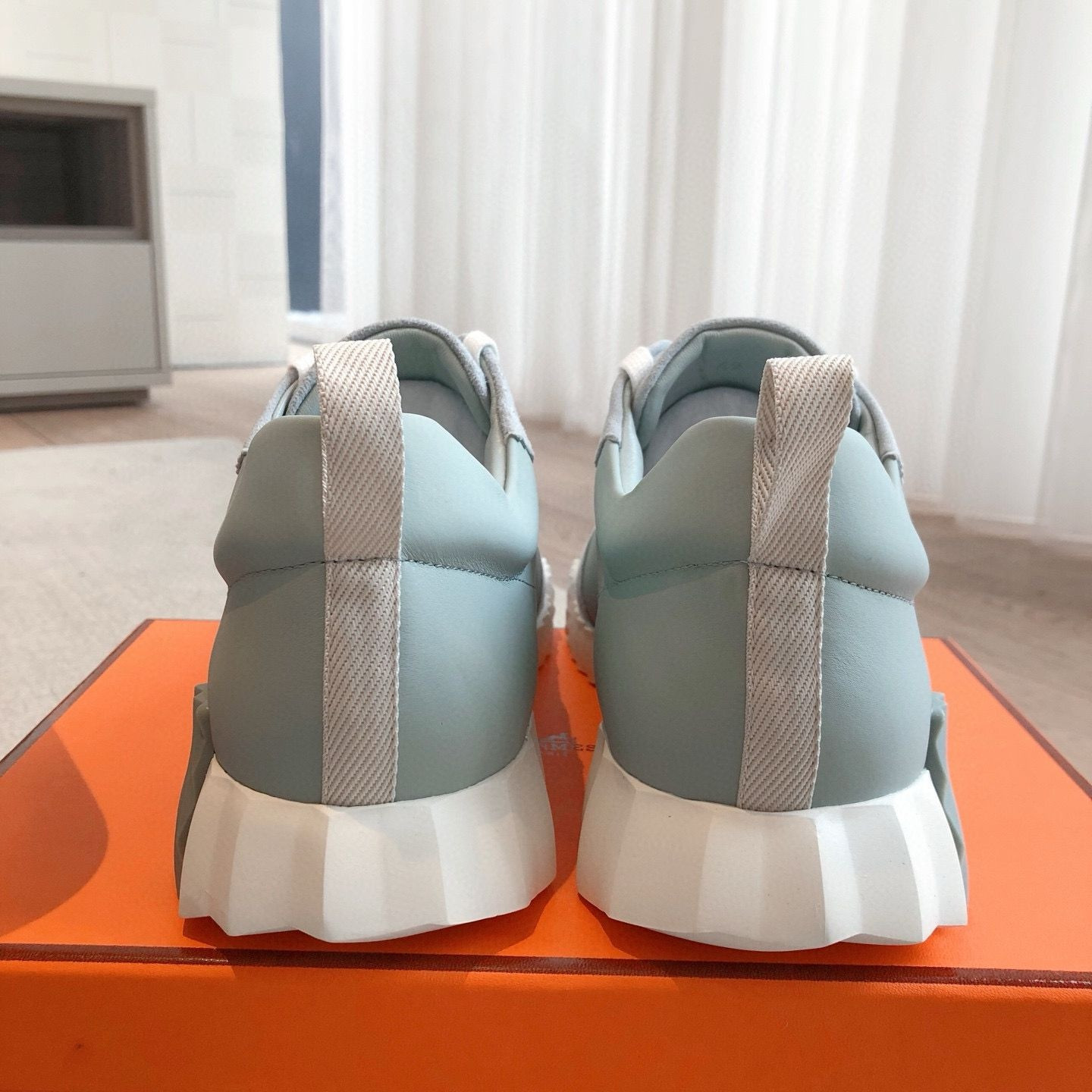UA Hermès Bouncing Sneaker