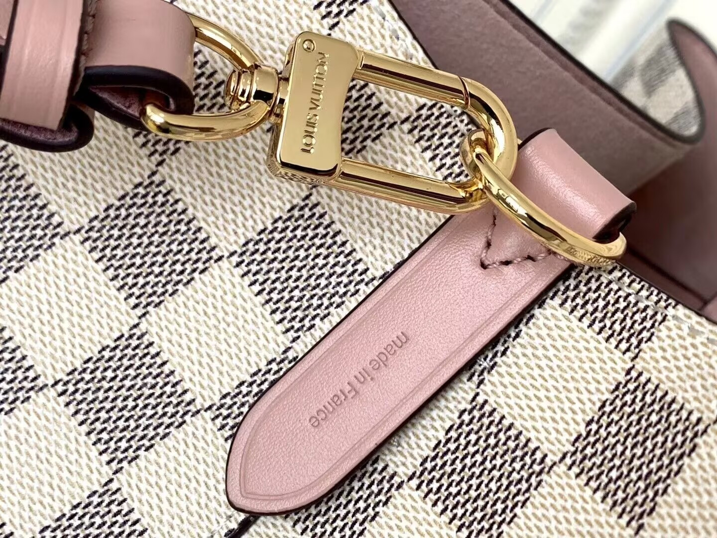 LV NéoNoé MM M44022 26x22x27cm