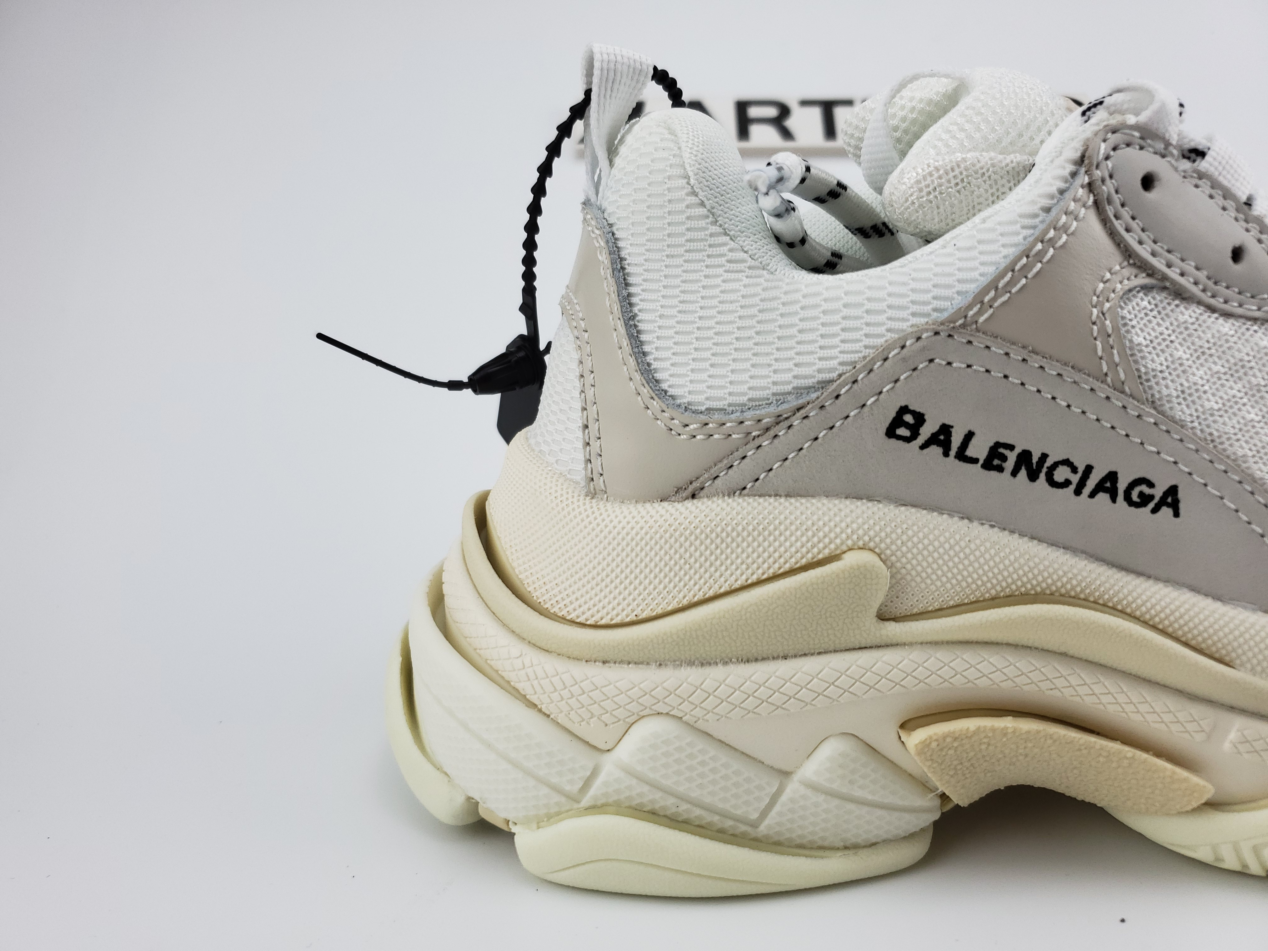 Balenciga Triple S White (2018 Reissue)