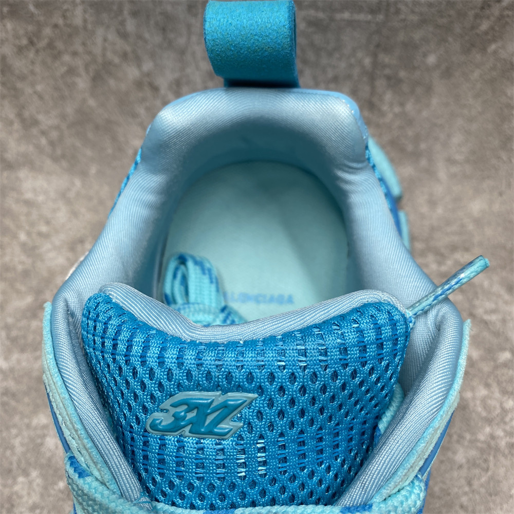 Balenciga 3XL Suede LT.Blue