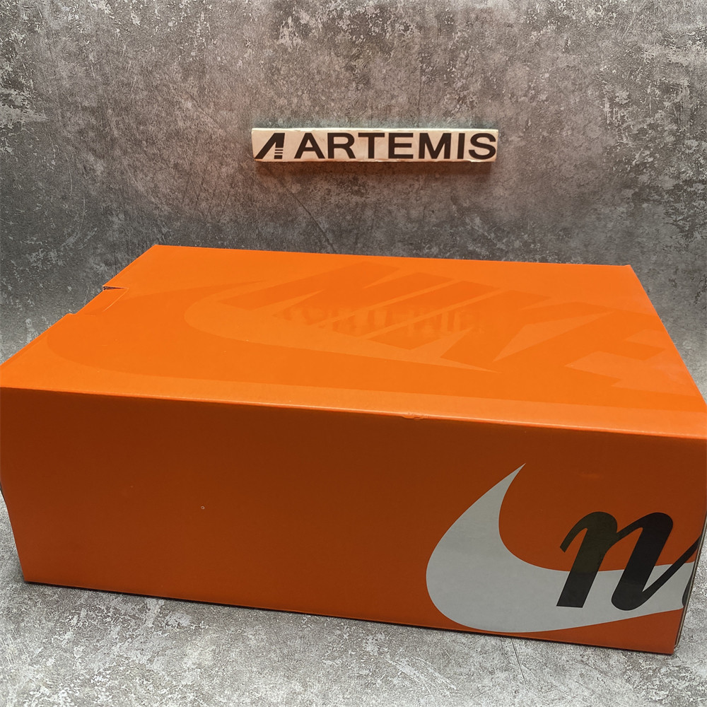 NIKE VAPORWAFFLE SACAI