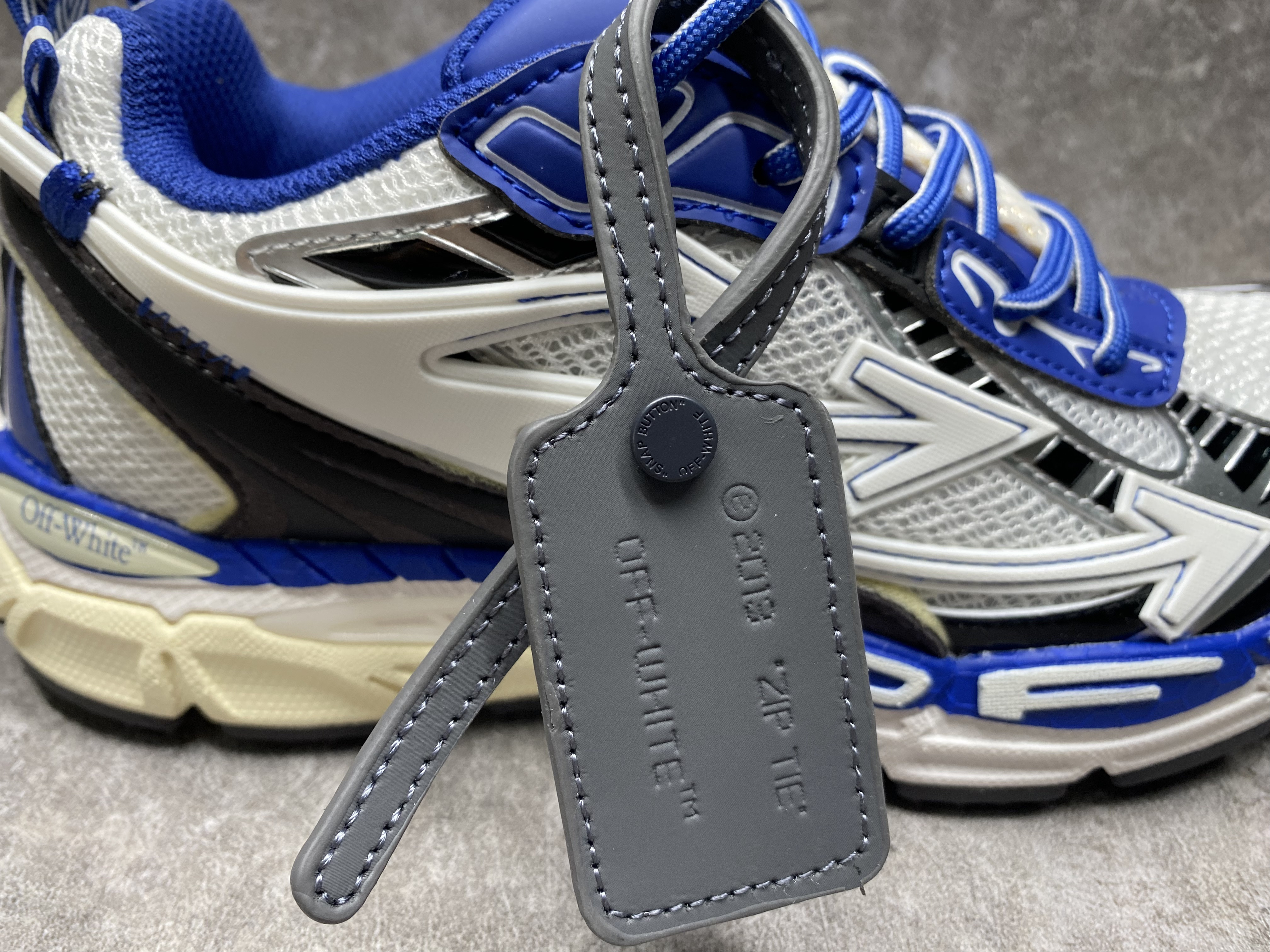 UA Off-White "BE RIGHT BACK"