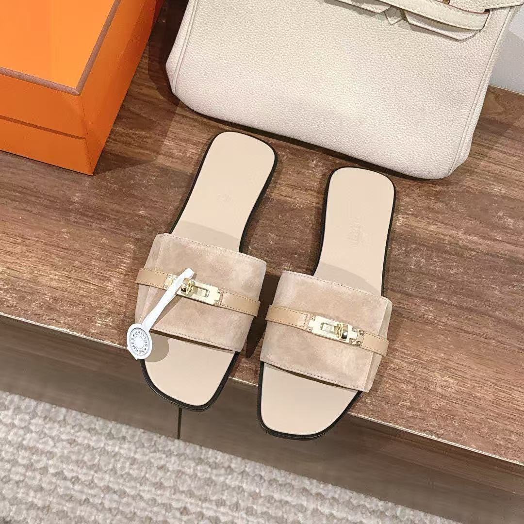UA Hermès Giulia sandal