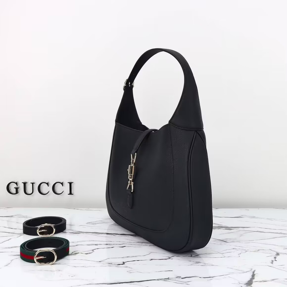 G*u*i jackie medium shoulder bag 35x32x5.5 cm