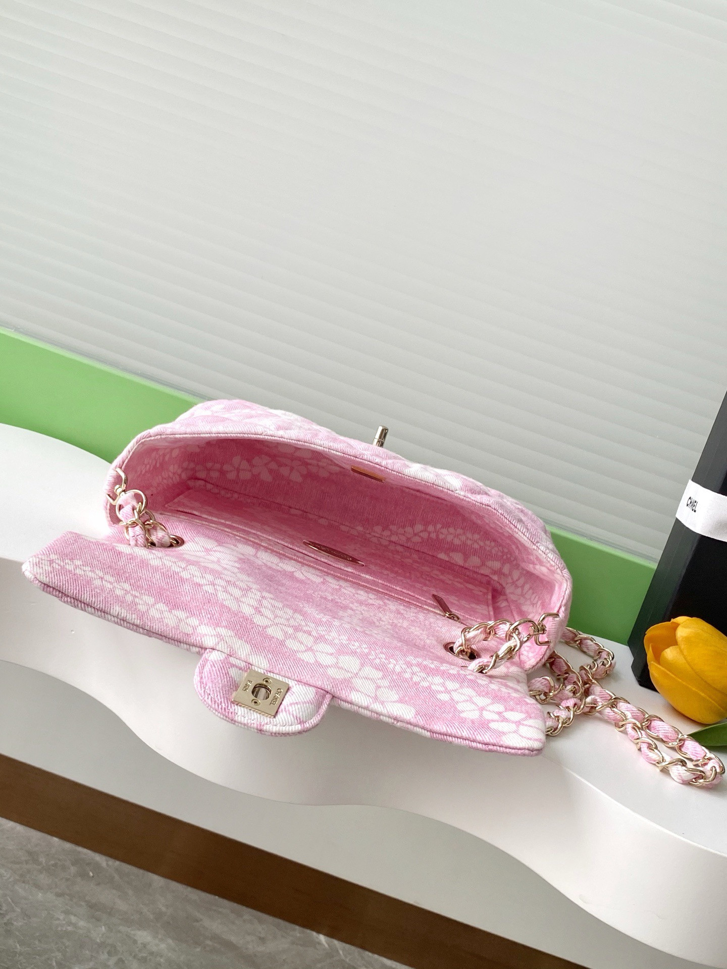 Ch*el flap bag 15x24x6.5cm