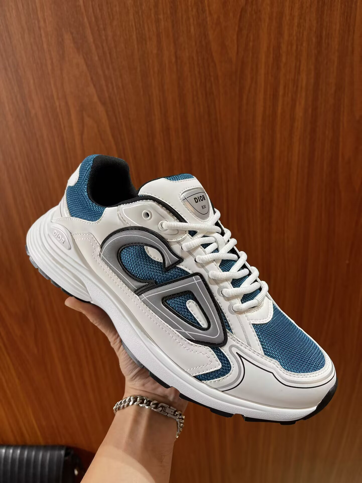 ua D*or b30 sneakers