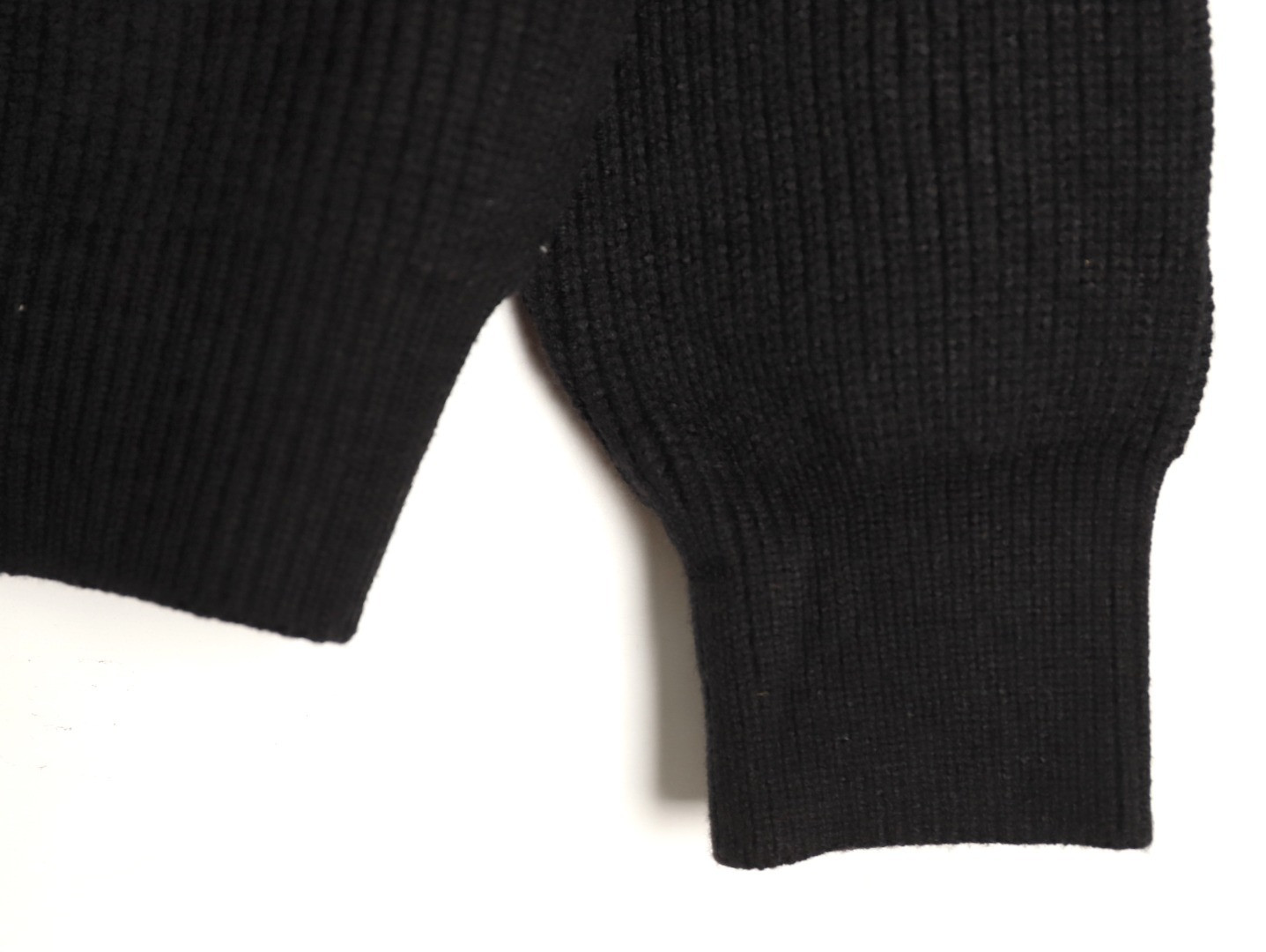 Ba*len*cia*ga 24fw sweaters