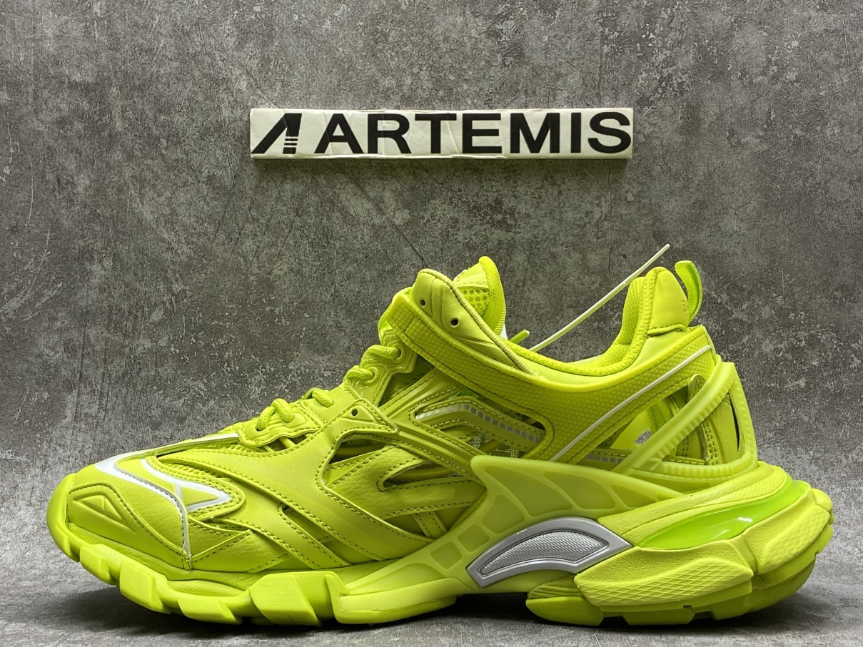 Balenciga Track 5.0 Fluorescent Green