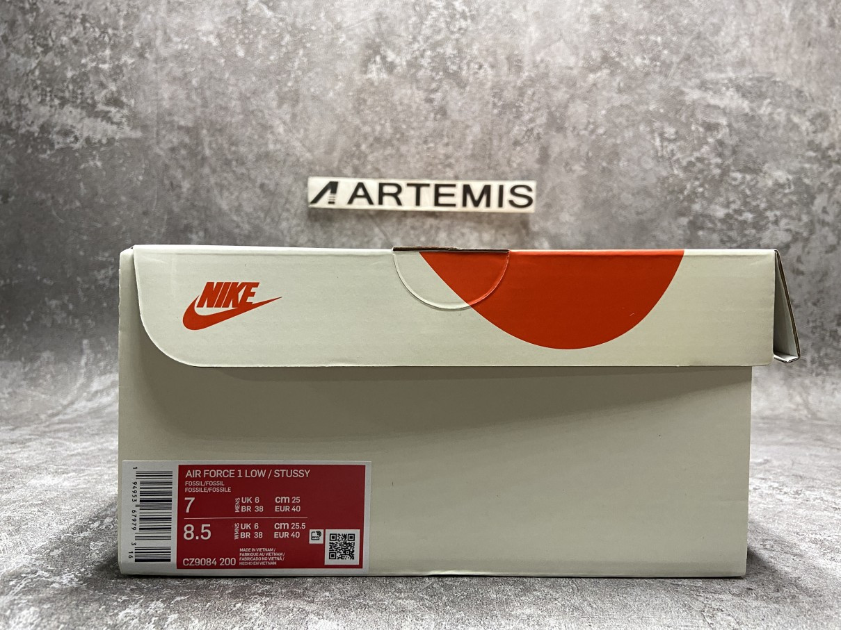 Nike Air Force 1 Low Stussy Fossil