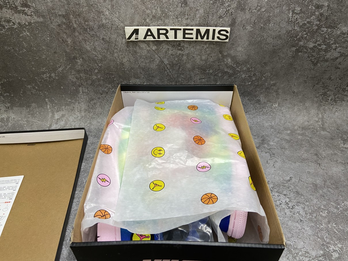 Air Jordan 1 Retro High X Nike J Balvin