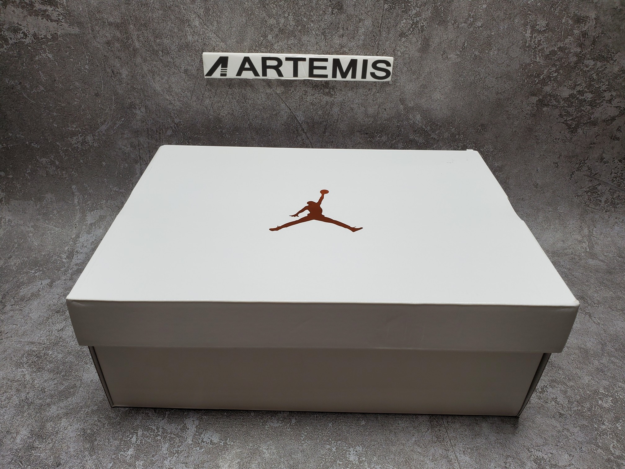 Air Jordan 4 Retro Metallic Orange