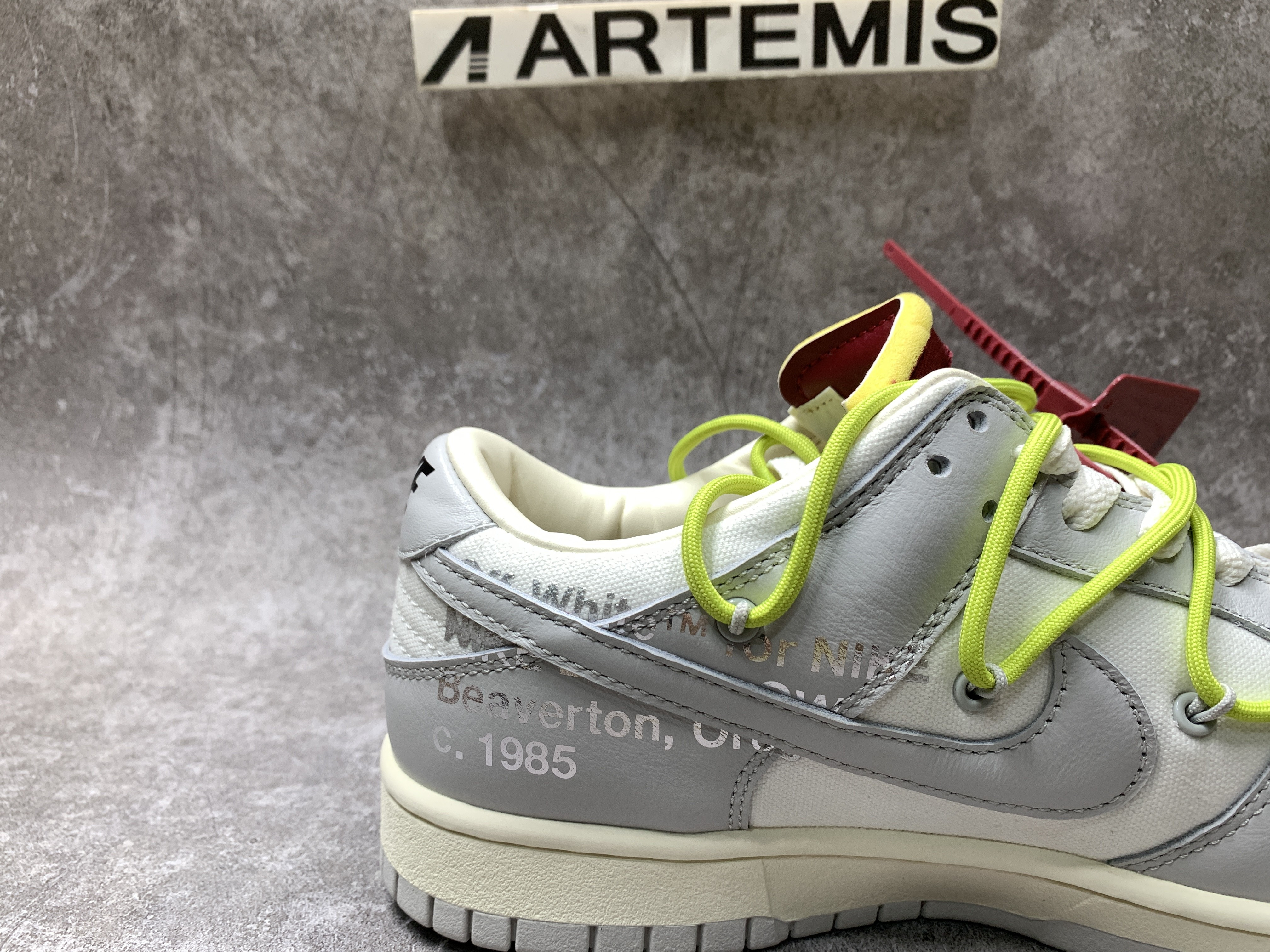 Nike Dunk Low x Off-White 08 of 50