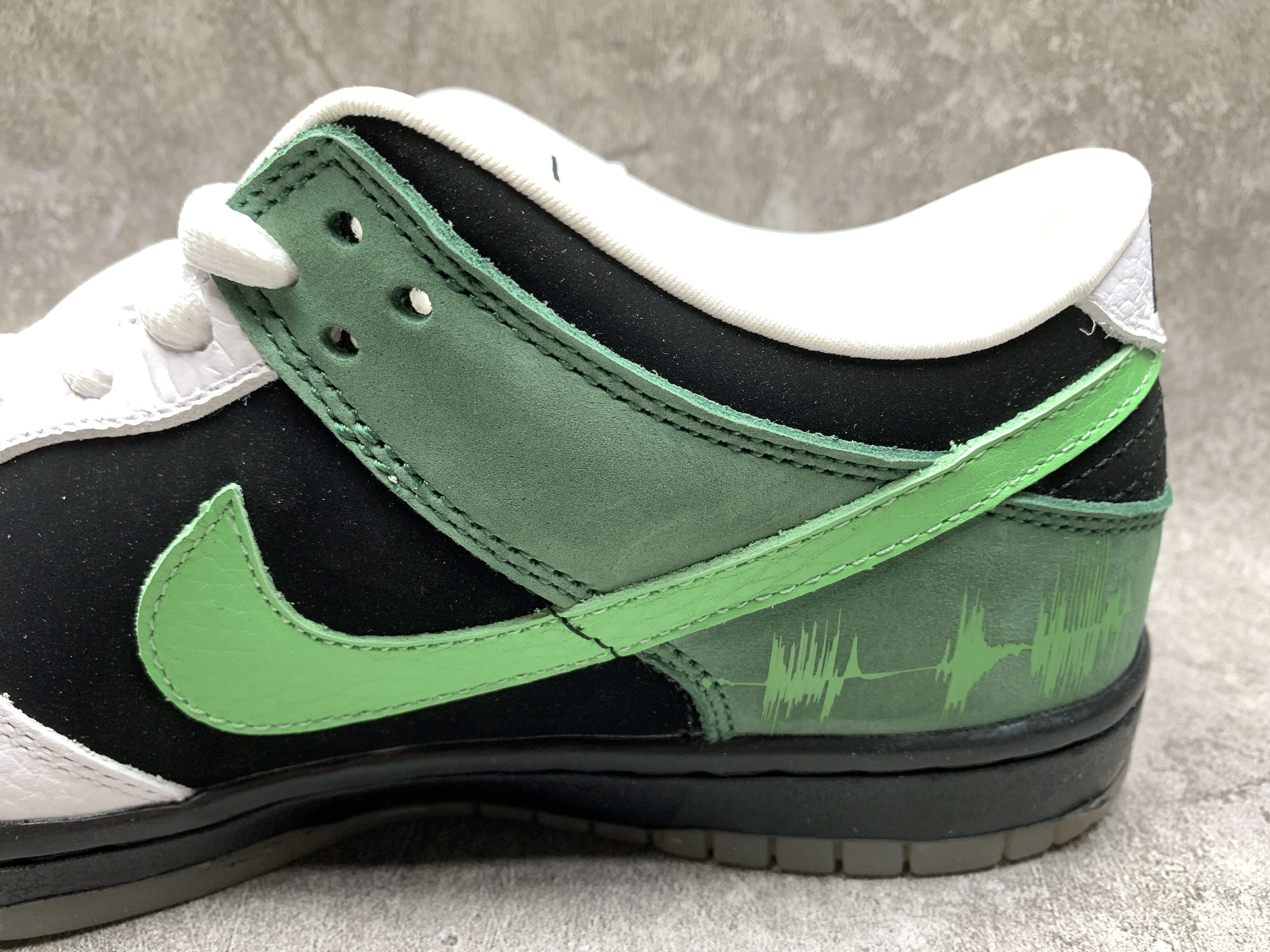 Nike Dunk Low Premium SB C & K