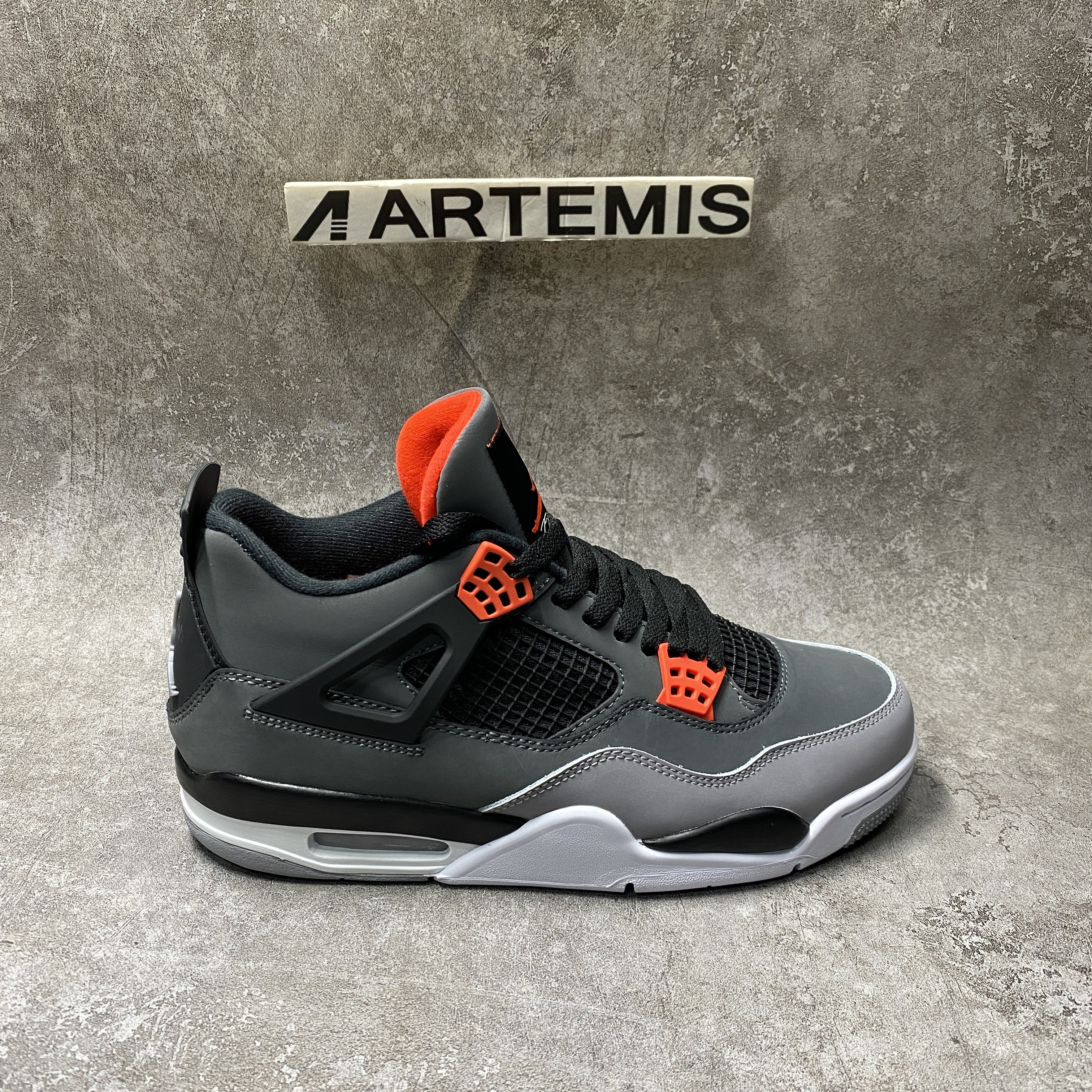 Air Jordan 4 Infrared
