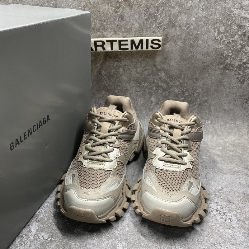 Balenciga Beige Track.3 Beige
