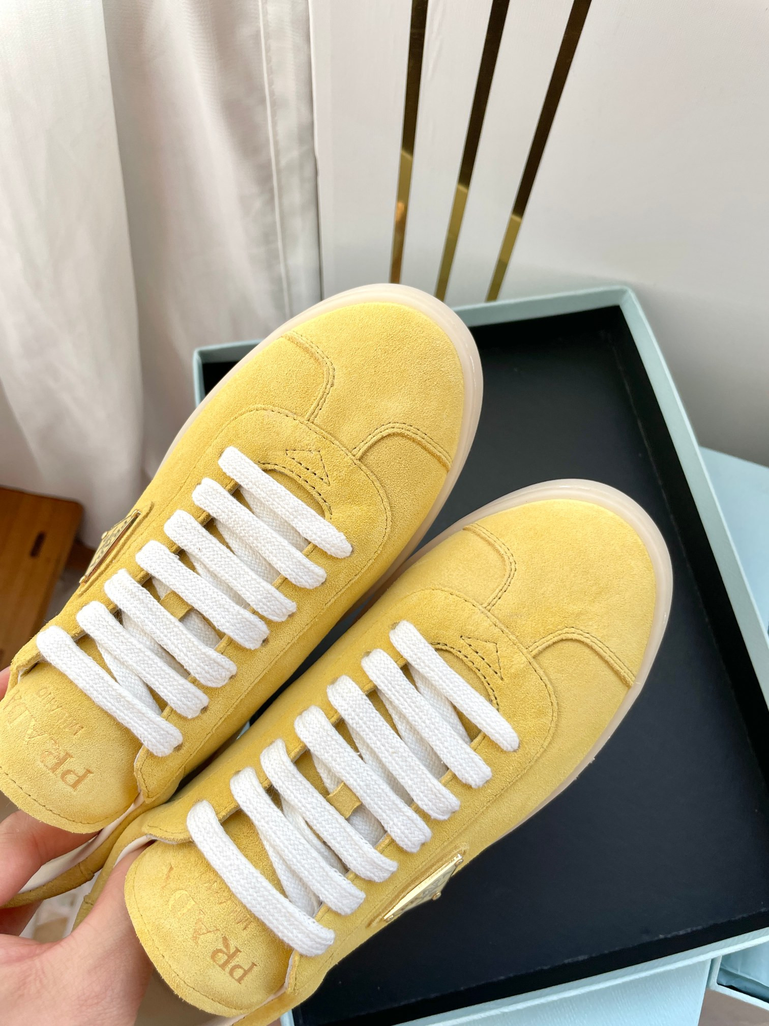 ua Pra*a downtown nappa leather sneakers