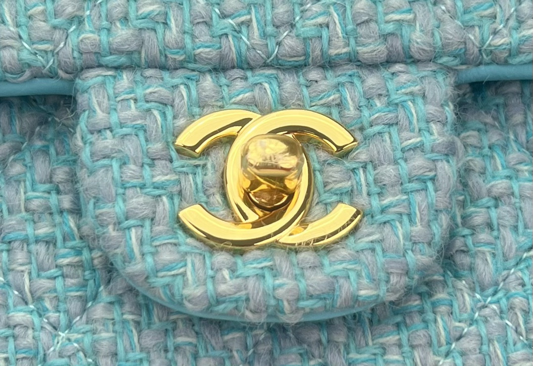 Ch*el mini classic 11.12 handbag tweed & gold-tone metal 4.7 × 7.8 × 2.3 in