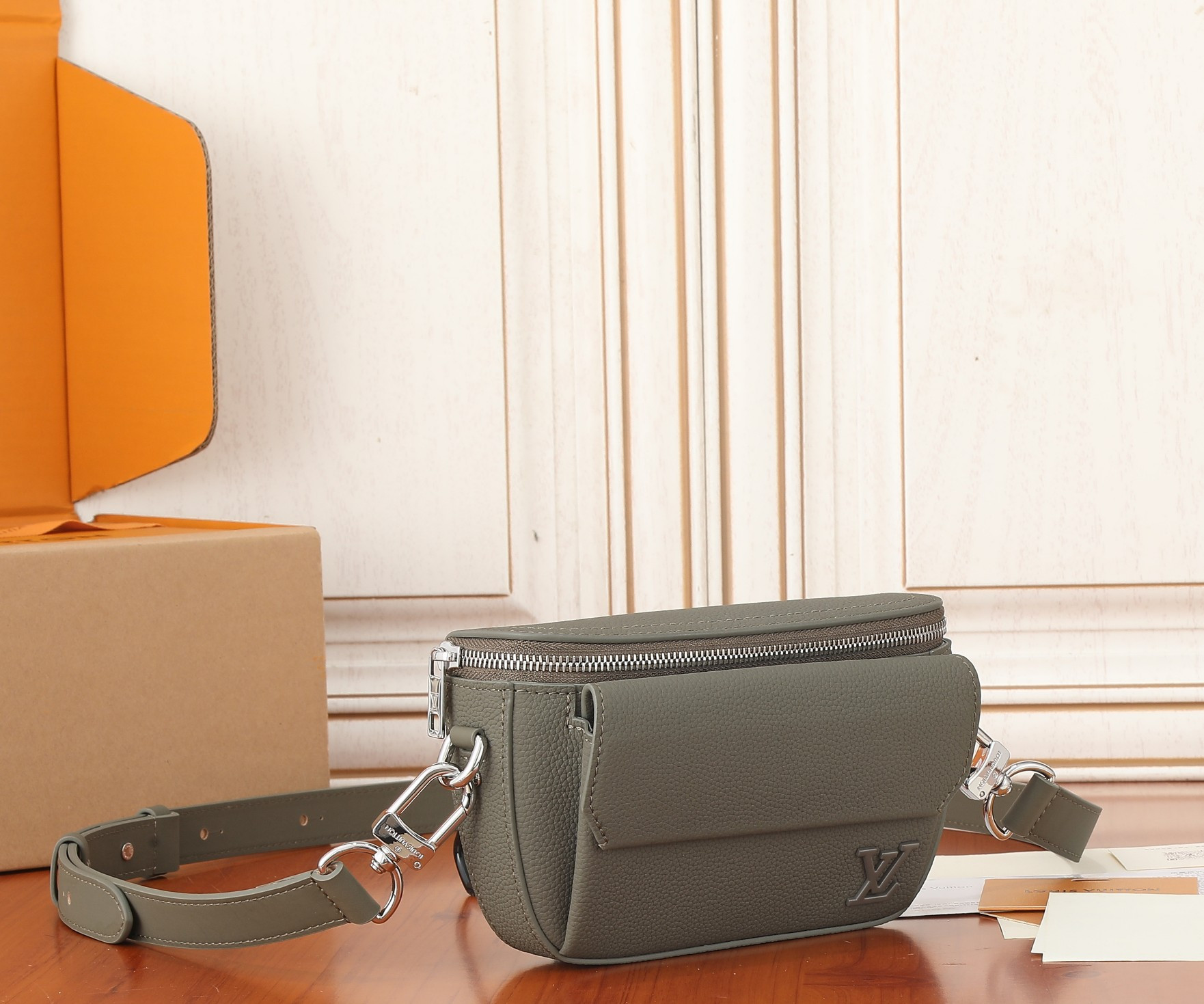 LV Pilot Wearable Wallet M83560 7.9 x 4.7 x 2.2 in