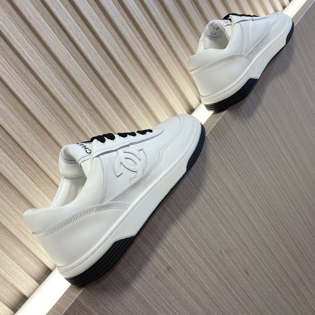 ua Ch*el sneakers calfskin