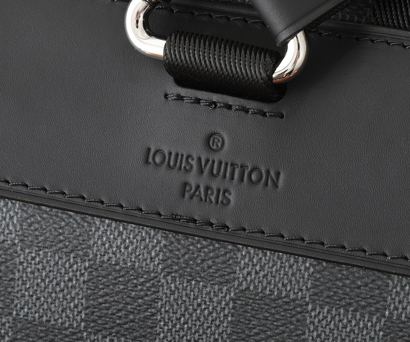 LV Christopher MM N41379 15 x 17.3 x 4.9 inches