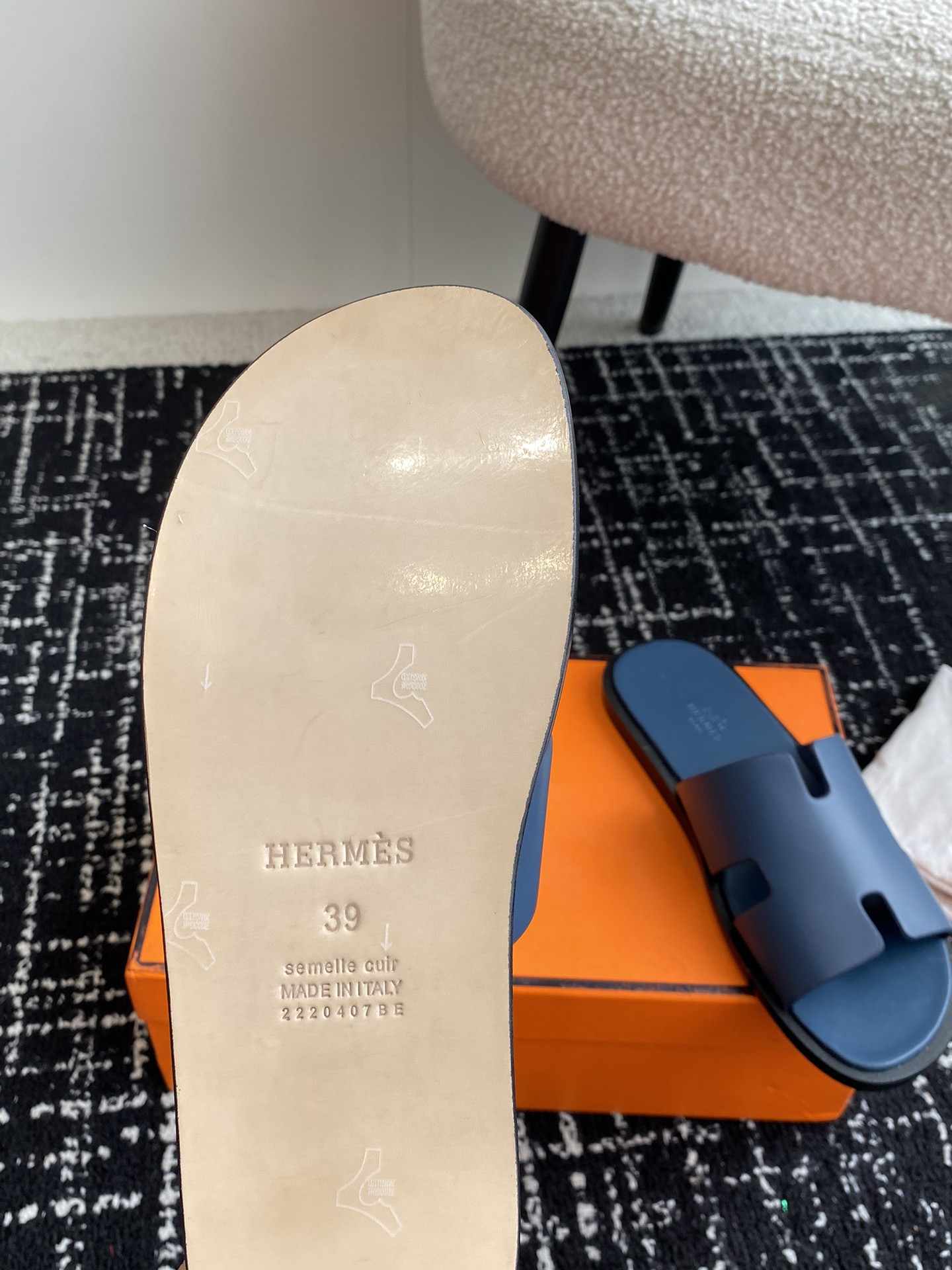 UA Hermès Izmir sandal