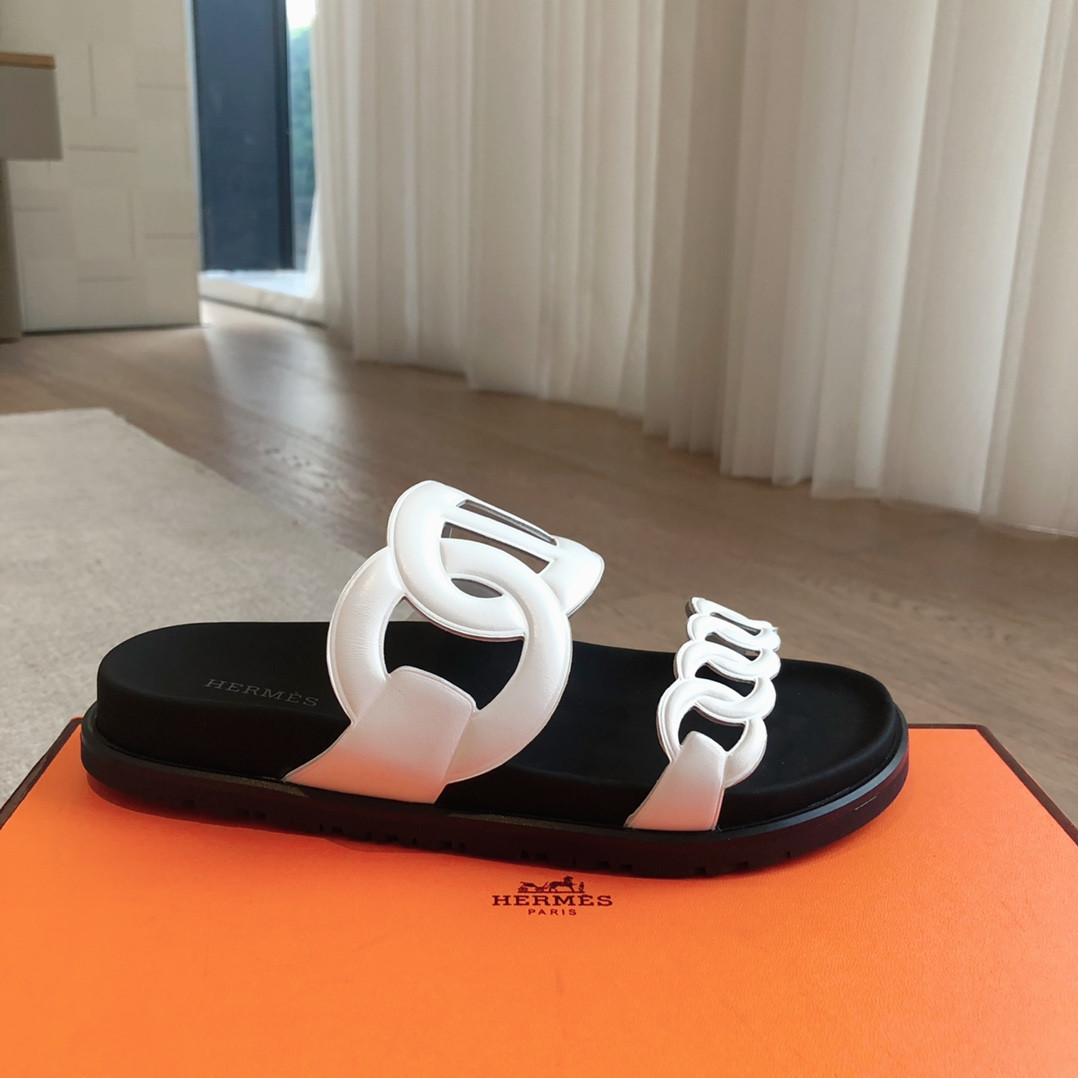 UA Hermès Extra sandal
