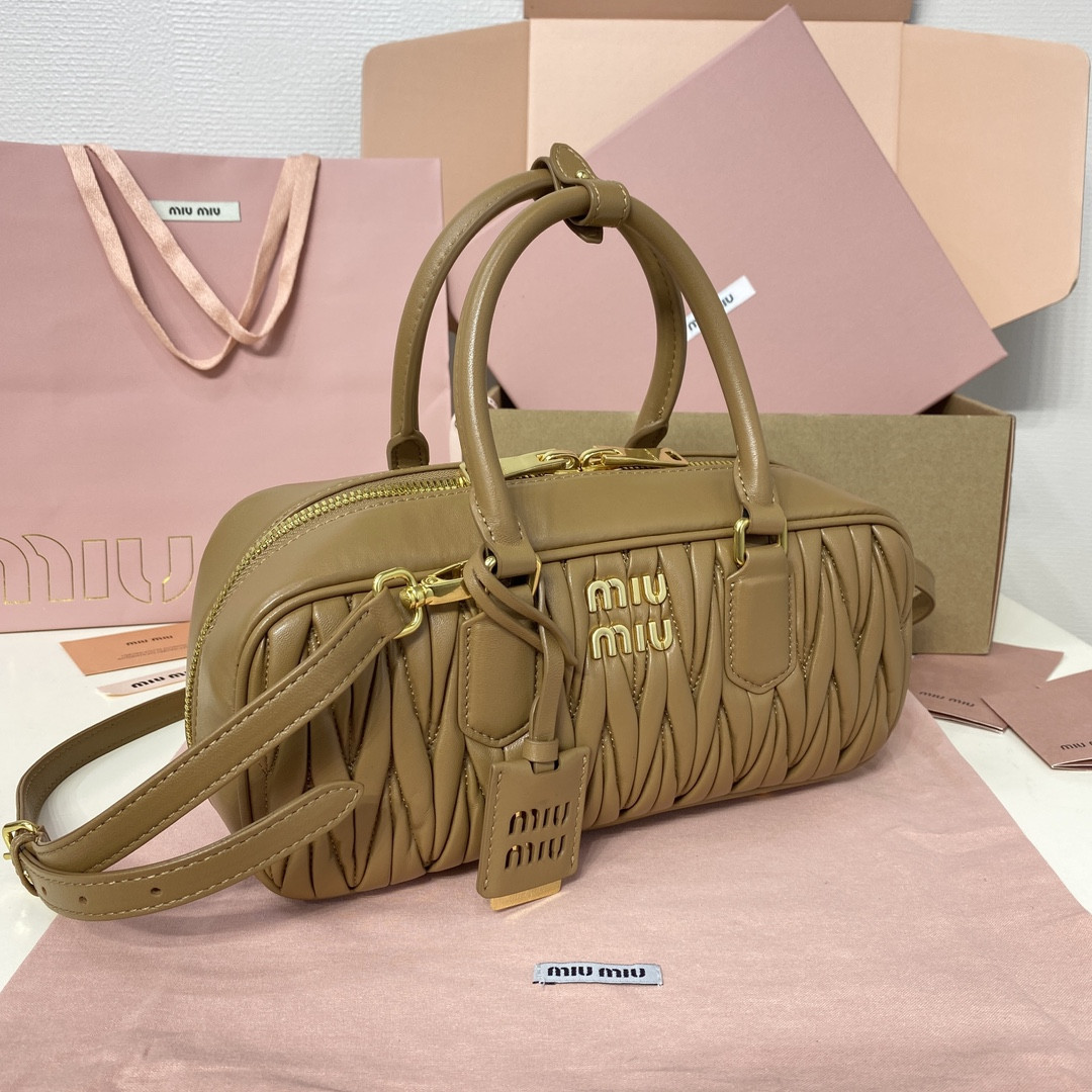 Miu Miu Arcadie matelassé nappa leather bag 12x27x9cm
