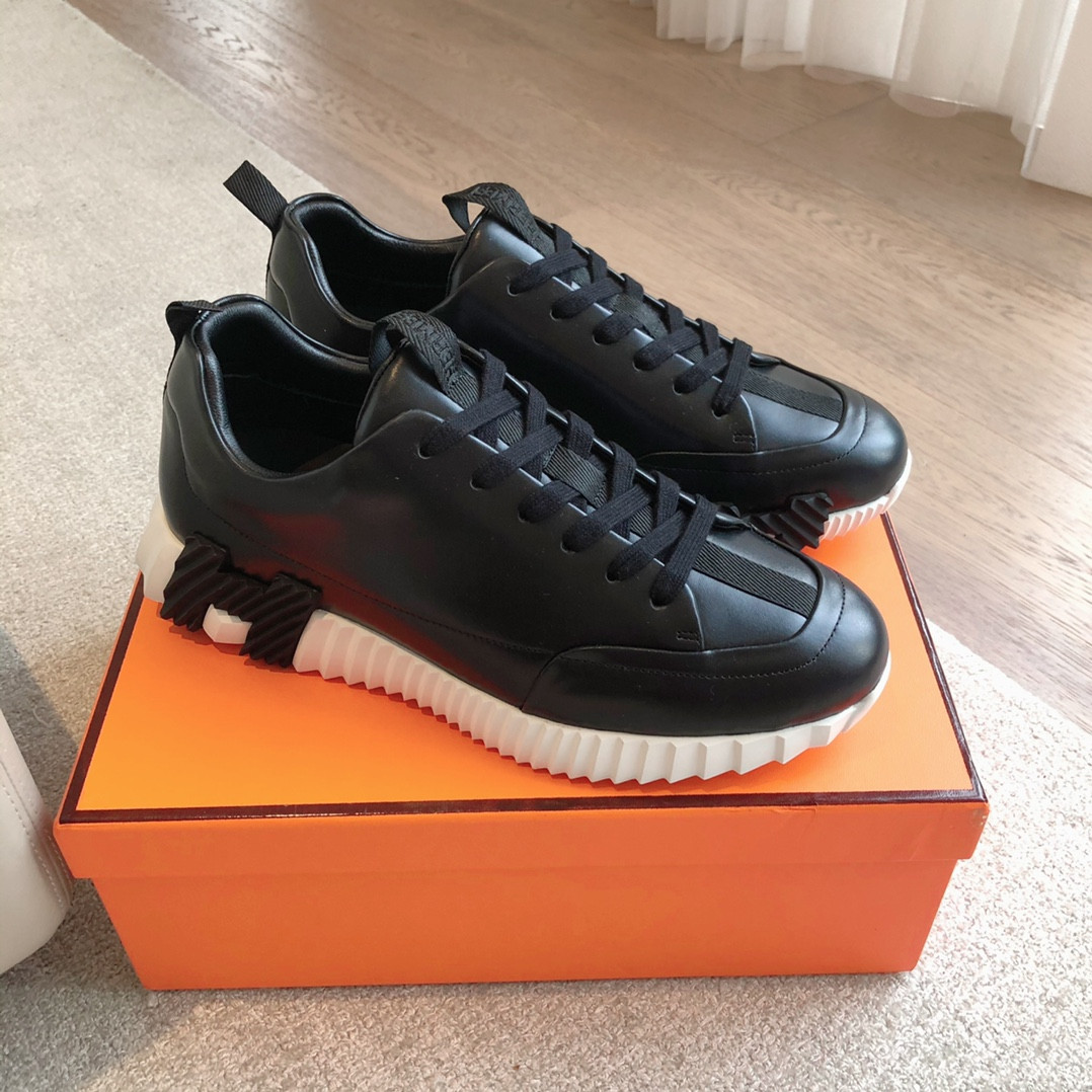 UA Hermès Bouncing Sneaker