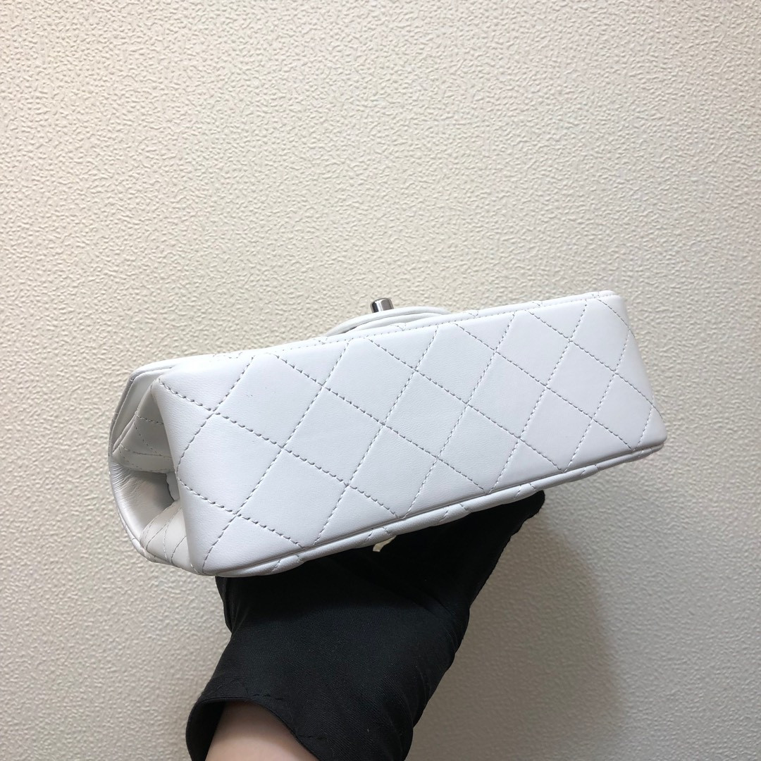 Ch*el mini flap bag white 12 × 20 × 6 cm