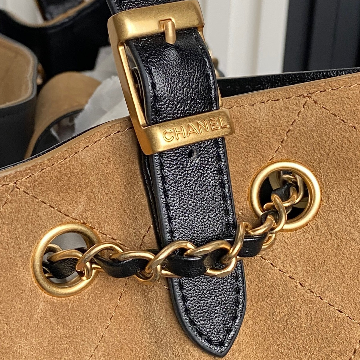 Ch*el small shopping bag as5634 24x36x14cm