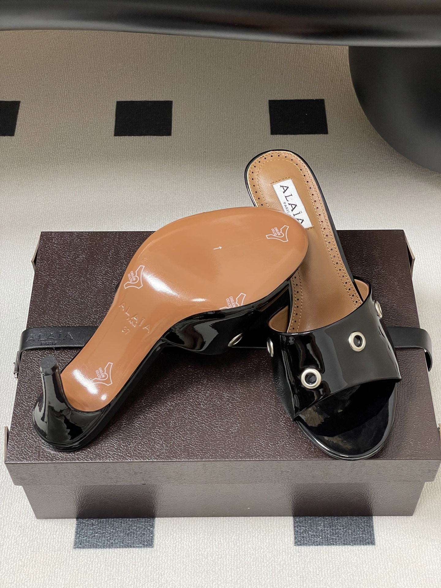 UA Alaia Ring Eyelets slippers 7cm Heel(Customized Size 7-10 days production time)