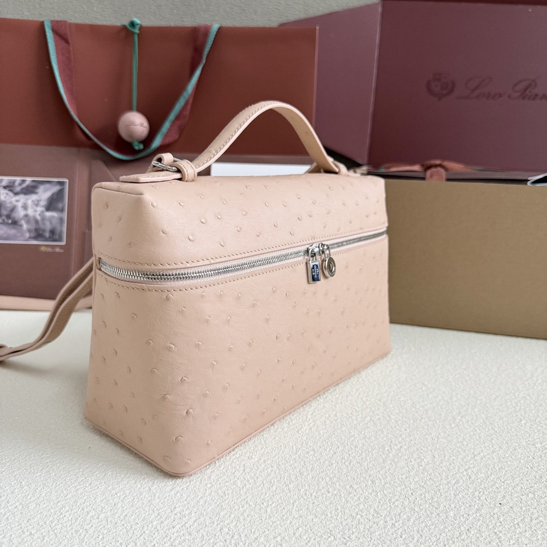 L**o p*ana extra pocket l27 ostrich-grained leather 16x27x10cm